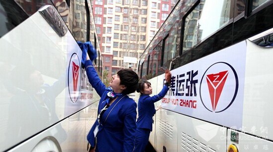 河北张家口：党代会全部采用新能源客车