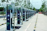 天津加快布网建设充电桩 电动汽车上路不是事儿