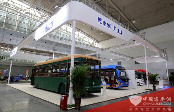 新丝路上探索新能源价值：银隆全产业链亮相新疆国际车展 