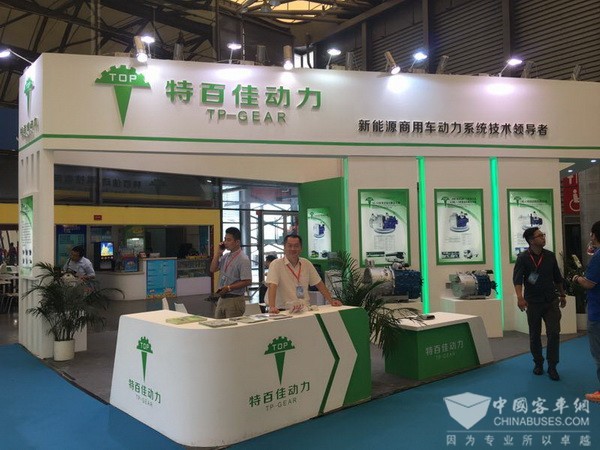 特百佳动力：携明星产品实力亮相2017上海客车展