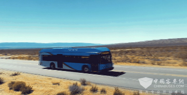 在中国企业打拼的美国人：有的成了管理层，有的娶了中国媳妇儿