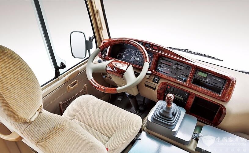 各种型号大客车钜惠辽宁