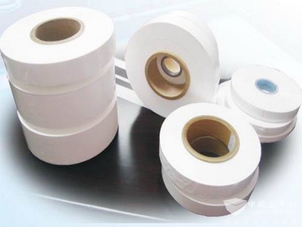 新型耐高温锂电池隔膜横空出世 电池安全性有望提高