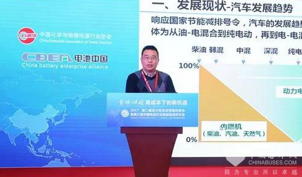 李飞强：成本和寿命是燃料电池汽车发展的关键挑战