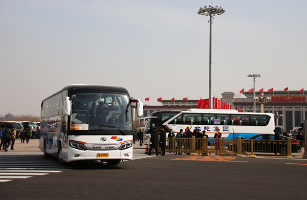 金龙龙威十八年,履行“国车”新使命
