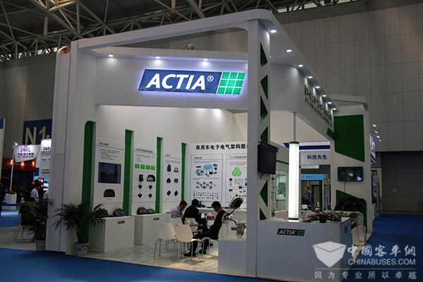 以“互联网+”助力中国客车 欧科佳“智慧”领航天津客车展