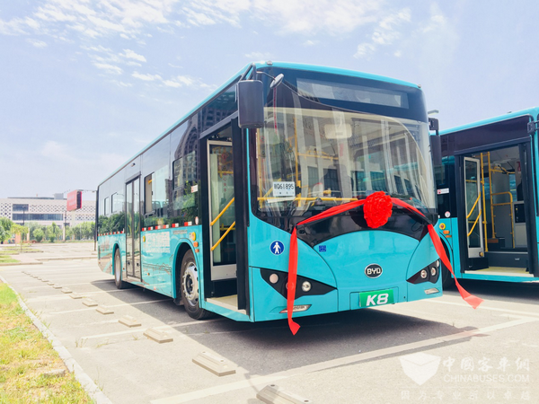 助力“深圳援疆”，比亚迪首批纯电动公交车交付喀什