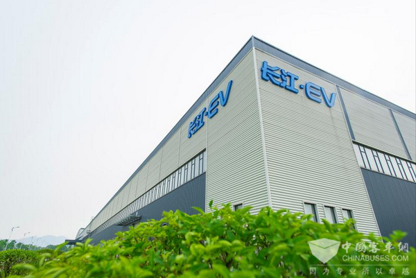 发展又上新台阶 神州租车领投长江汽车