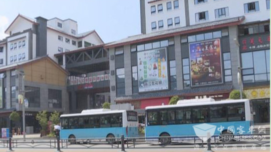 云南丽江：城区新能源公交车数量已达207台