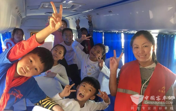 宇通安芯：你可知道，他们都在偷偷爱着你