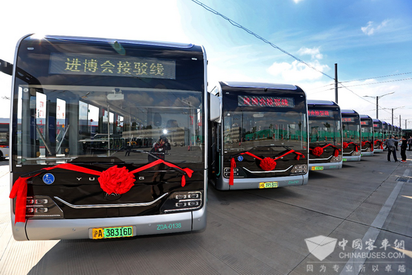 公共出行“新定义”! 440辆宇通智能网联公交献礼“进博会”