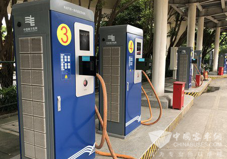 广西南宁:2023 年，各城区将建设充电站至 25 座