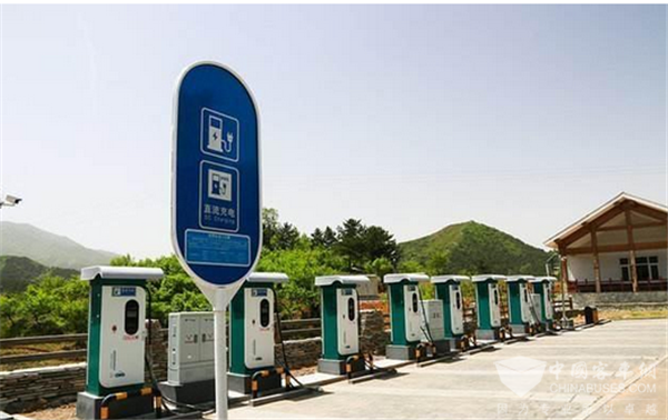 杭州：2018年已建成公用充电桩4014个