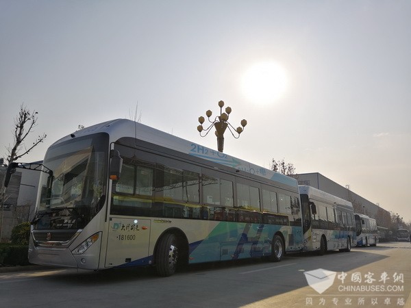 杭州：夜间公交定制线上线了 专属杭州滨江加班族