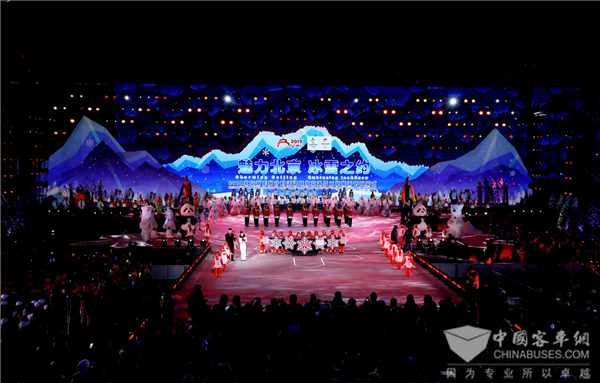 护航新年倒计时盛会 福田欧辉“绿色”车队展大国“担当”