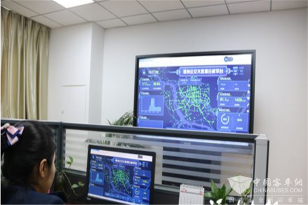 福州：公交途经道路堵不堵 “掌上公交”APP告诉你