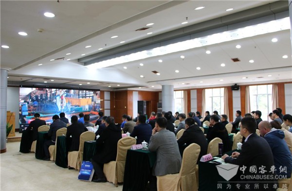 “科技塑造，爱上旅行” 中通客车与您携手相约鹿城