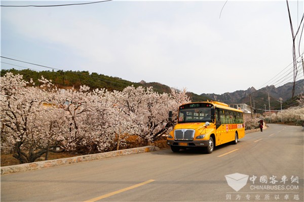 开往春天的校车|7年5万多公里，中通校车安全服务山区学童