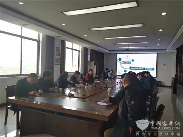 欧科佳DMT车载智能信息系统：七年一剑，锋芒自现