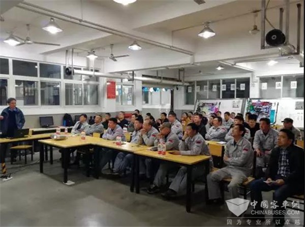 展露国六“先机”，东康实战演练体验性能升级