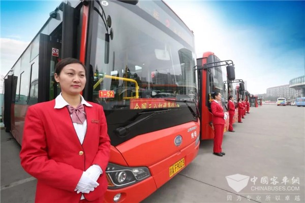 江西：民生公交托起百姓幸福出行梦