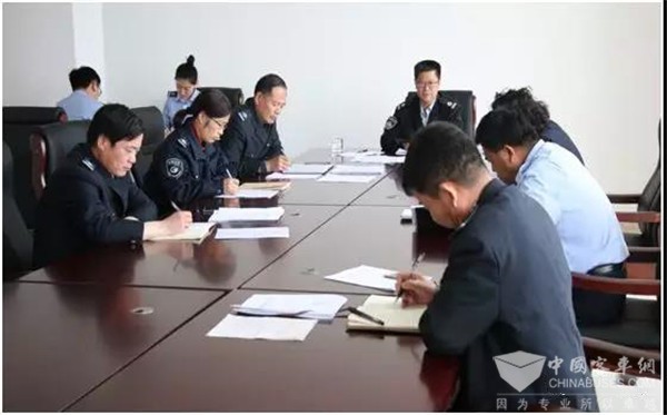 山东：济南莱芜公交 新风貌开启公交工作新局面