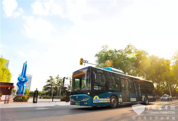 山东:济南公交发展新引擎动力十足