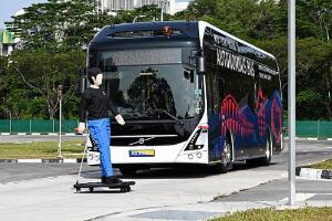 沃尔沃将在新加坡测试大型纯电动无人驾驶公交