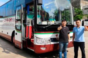 搭载潍柴WP10H高端发动机的宇通旅游大巴批量交付澳门客户