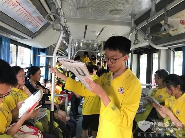 湖北：宜昌公交 高考路上交出