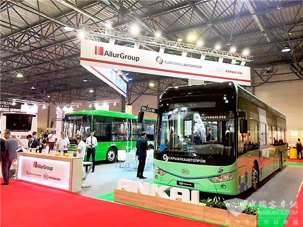 为“中国制造”代言！ 看世界客车博览会中亚展上的“安凯身影”