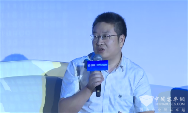 我的公交我的城：专家谈后补贴时代的新能源客车公交推广