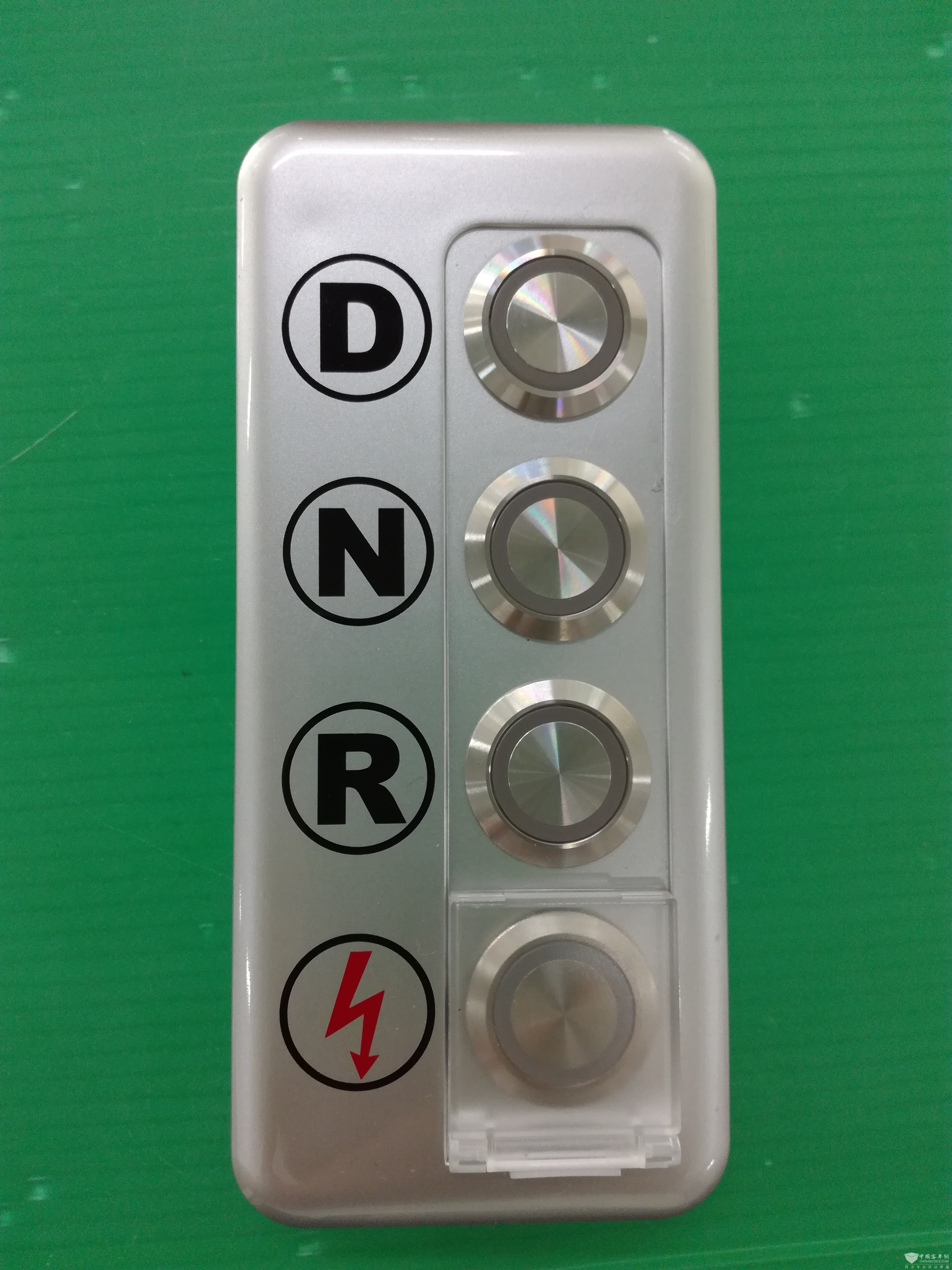 坚排电子换档器