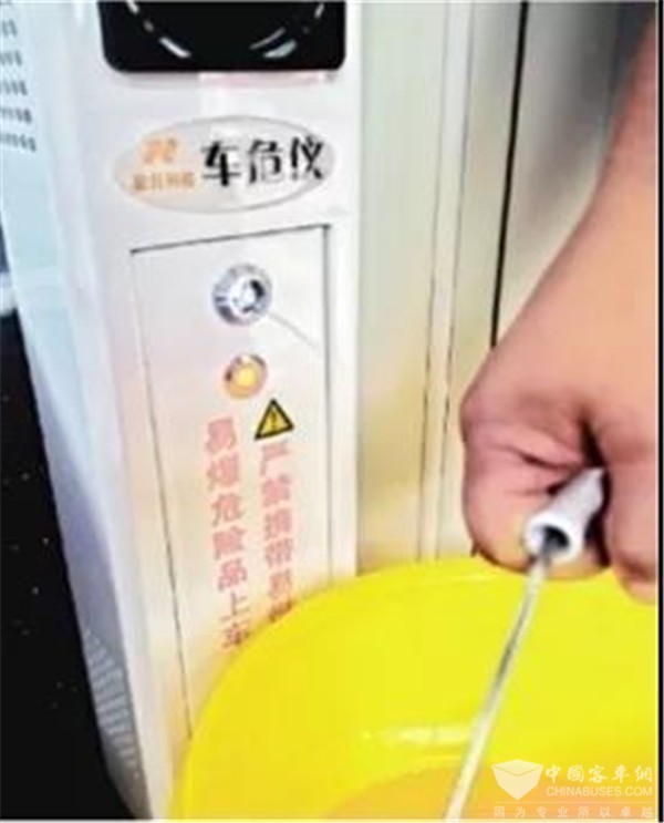 湖北：武汉公交车首次大规模安装车载易燃易爆危化品检测仪