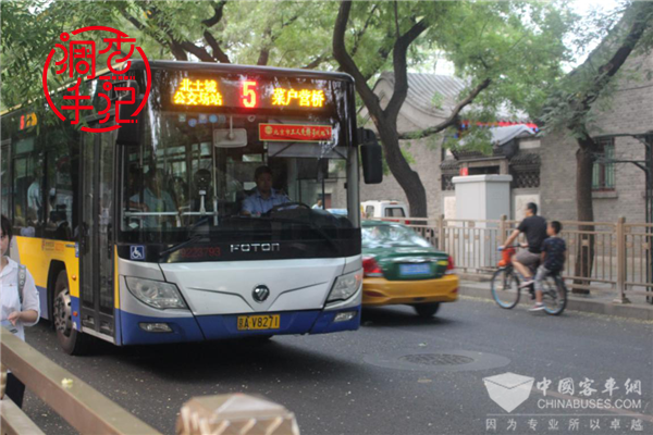 穿越历史时空，北京公交5路龙脊线上的客车体验