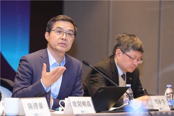 中国电动汽车百人会|欧阳明高：新能源汽车技术热点问题和趋势预测