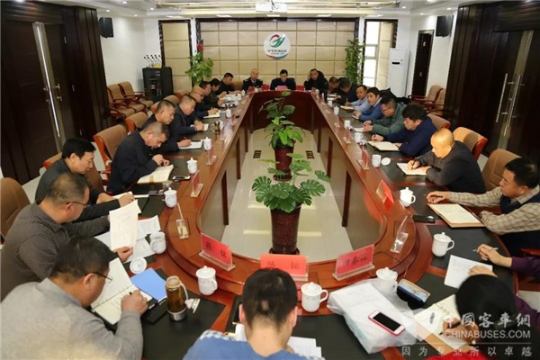 内蒙古：呼市公交总公司召开生产调度专题会议