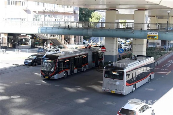 复工进入第三周，上海久事公交根据客流情况做足配套保障