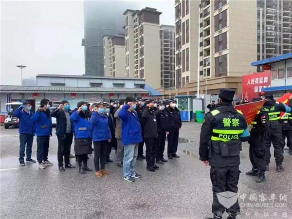 贵阳公交:两线作战 防疫护航两不误