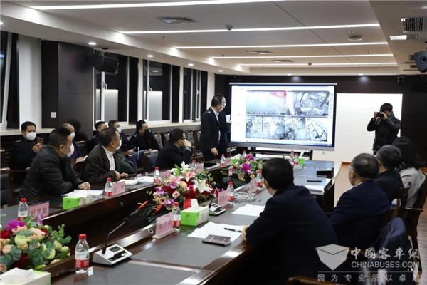 防疫运营两手抓 大连公交集团“战疫”之中显担当
