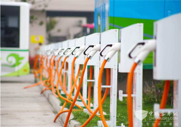 新能源汽车产业高端研讨会|如何判断全年市场形势 需要哪些政策支持？