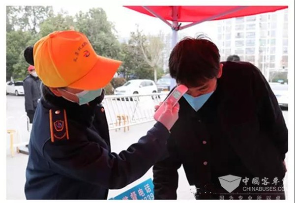 逆行天使守家园 战“疫”中绽放美丽—记合肥公交集团城建医院药师叶爽