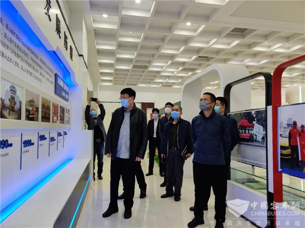 无锡公交集团领导赴昆山公交集团考察交流