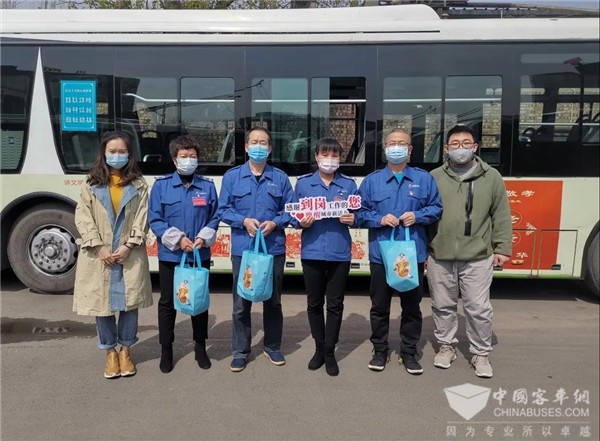 太原公交:温暖彼此爱心传递 携手战疫共克时艰