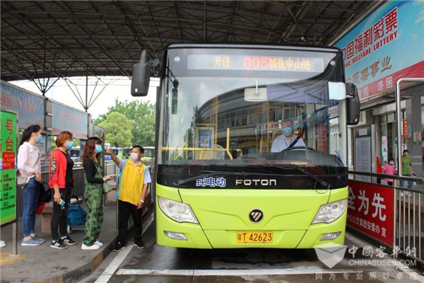 中山公交：夯实公交防“疫”线 以责任和担当助力全市企业复工复产