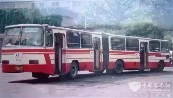 司机如实讲：公交车“逢站必停”的效果与作用