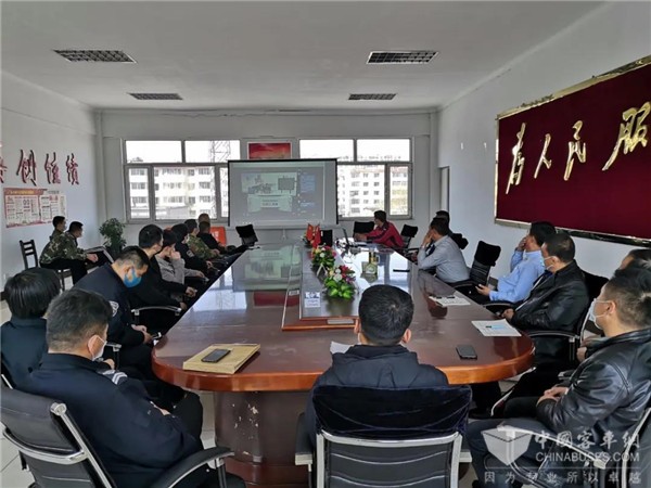 呼和浩特公交：学习掌握公交车辆维修技术 “守护”公交安全