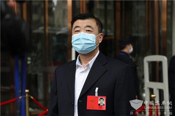 两会|青岛市人大代表赵海滨：建议设立专项资金，保障公交场站建设