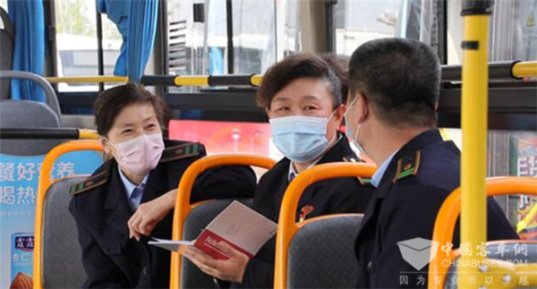 两会|全国人大代表郑玉晓：建议将公交驾驶员纳入特殊工种，实行提前退休