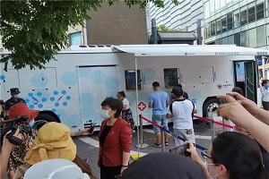 福田欧辉全国首创抗疫“战车”获央视“点赞” 福田欧辉全国首创抗疫“战车”获央视“点赞”